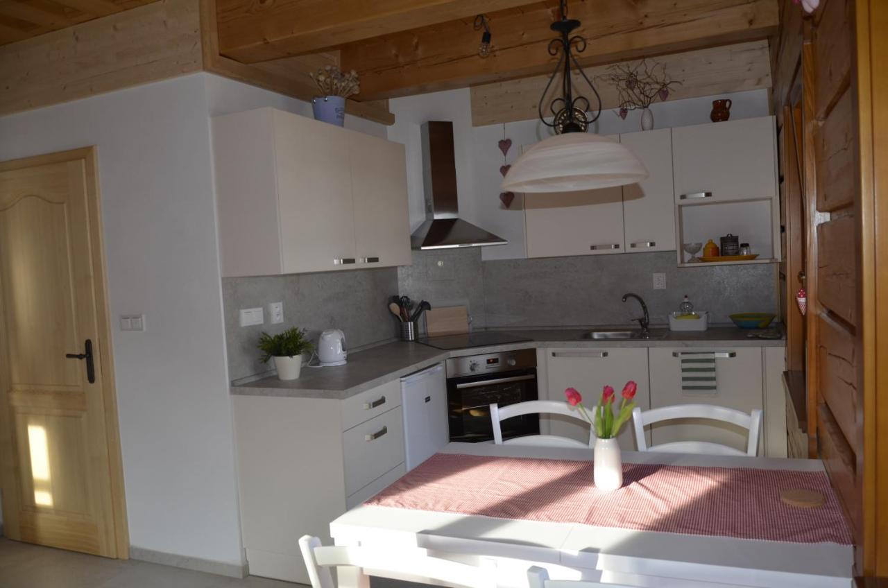 Apartmany U Vlcich Jam Petrowitz المظهر الخارجي الصورة